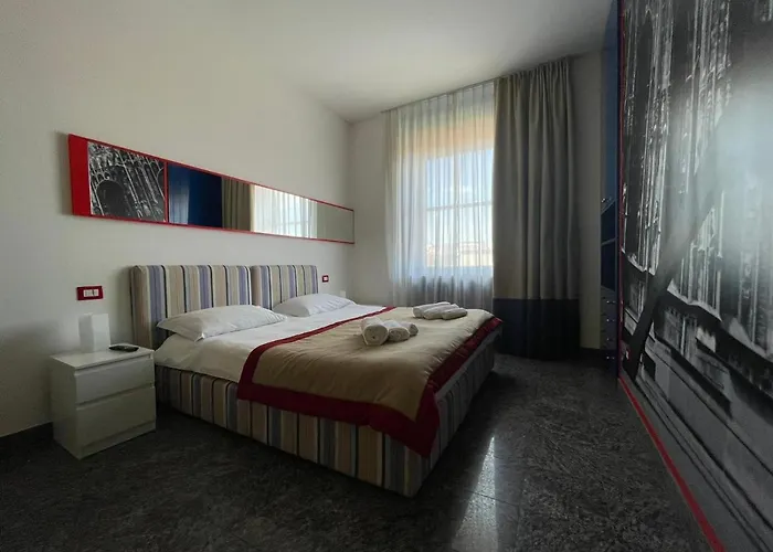 Camperio Central & Colorful Apartment In Cordusio